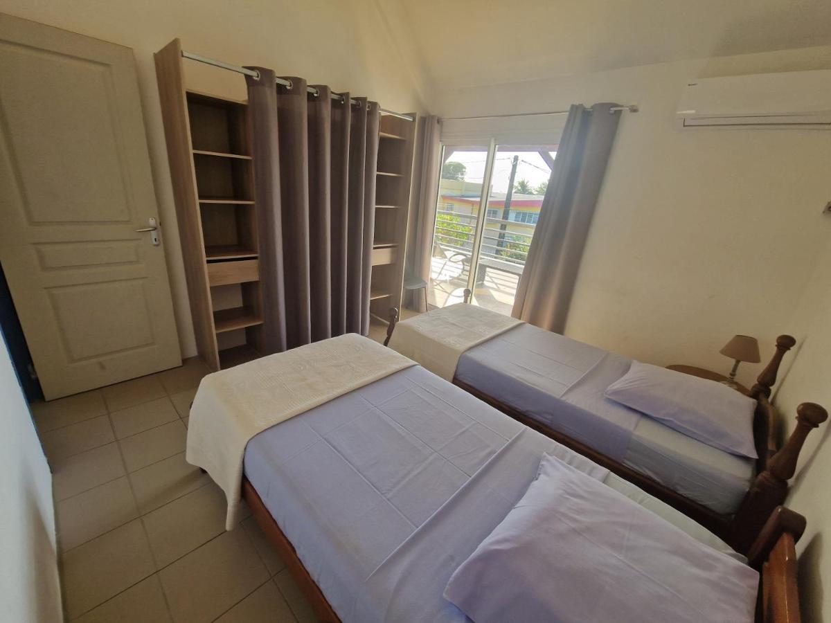 Le Debarcadere Apartment Sainte-Anne Ngoại thất bức ảnh